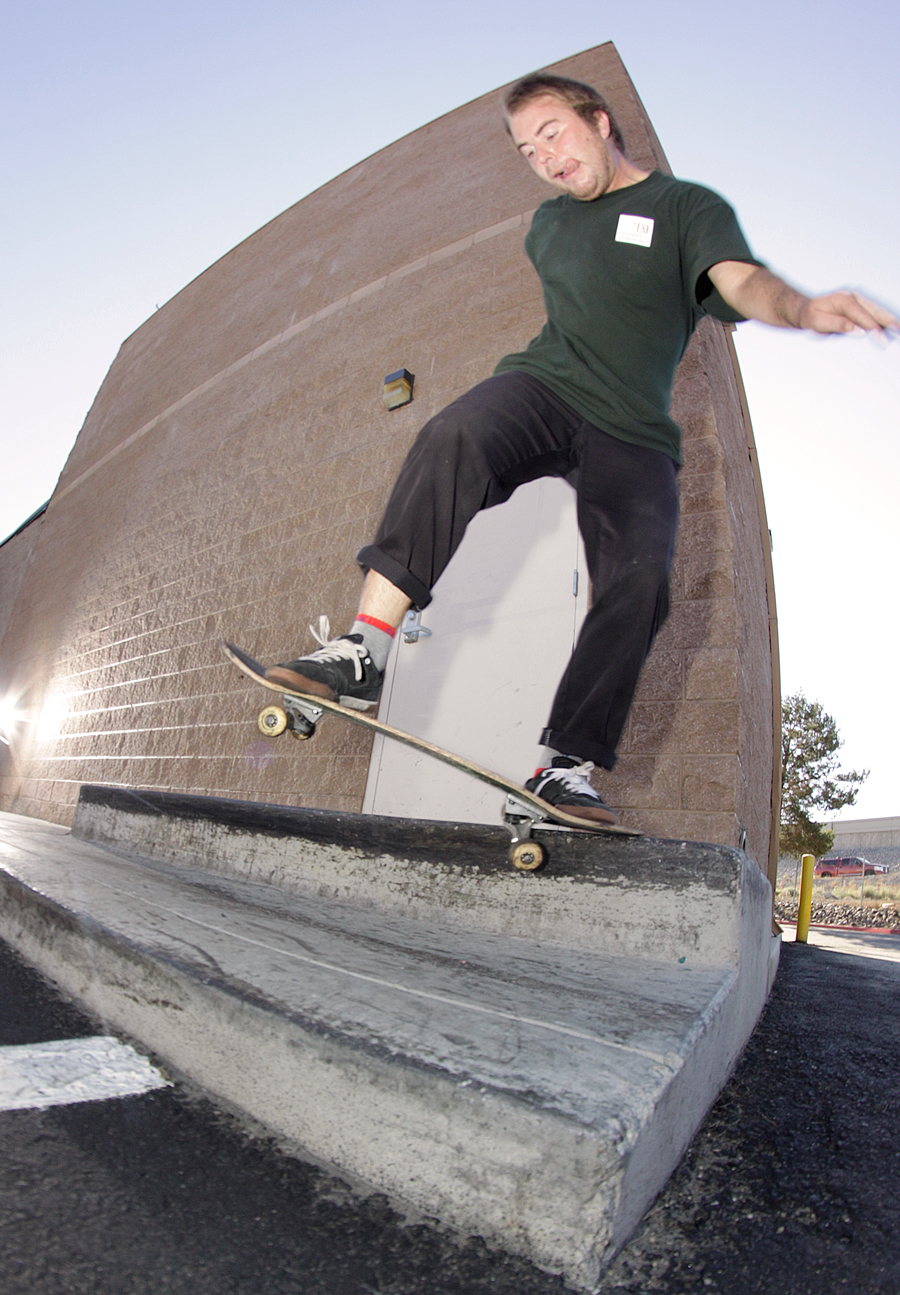 andrew coia reno skateboarding photo Volland