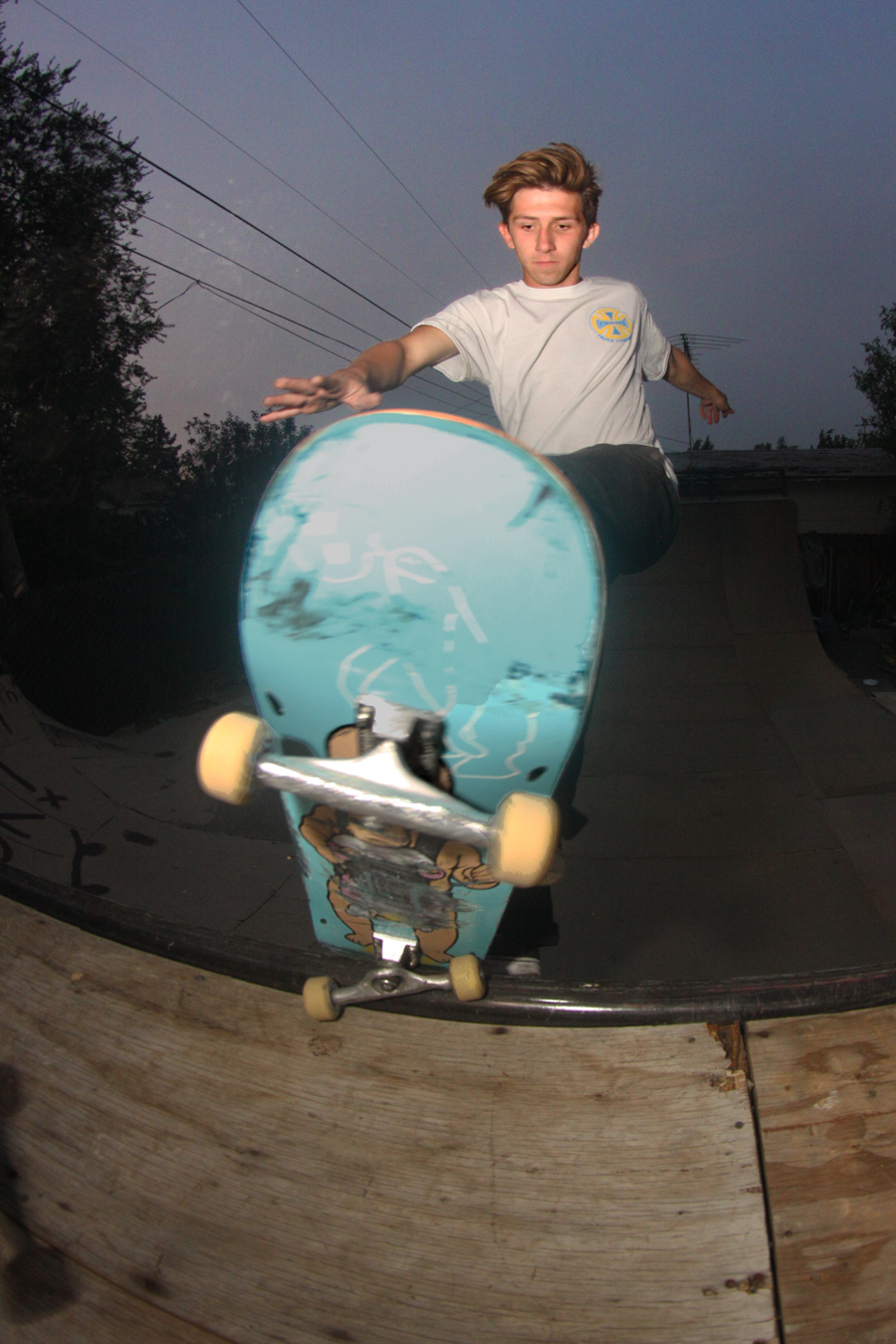 Mikey Chanez frontside blunt